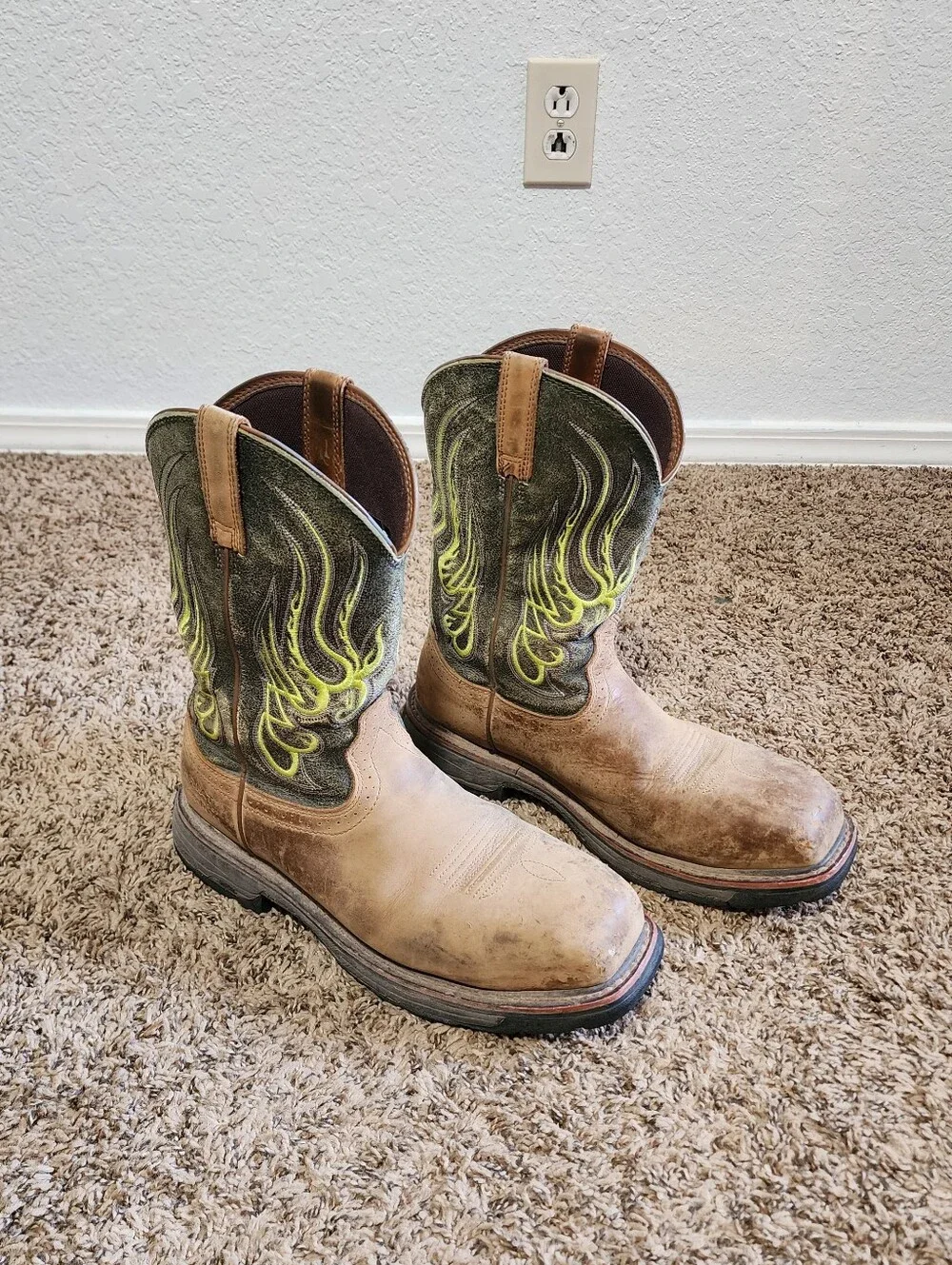 Ariat Workhog Men Mesteno Composite Toe Boots Size 10D Work Shoe